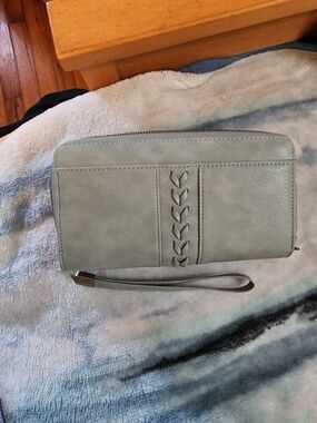 Like New Wristlet Clutch in Sage Green